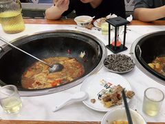 -曹丞相·地锅鸡·地锅鱼(武林店)