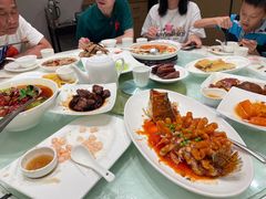 -金时代顺风大酒店(临港百联店)