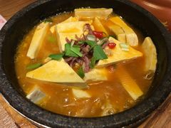 -云海肴·汽锅鸡·云南代表菜(天山百盛优客店)