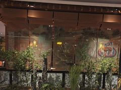 -八府香鸭·啫啫煲(华山路店)