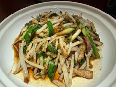 -魏铭鱼头捞饭(晋阳路店)