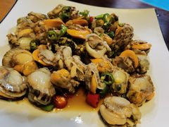 -臻鲜燕海鲜融合餐厅(金陵style店)