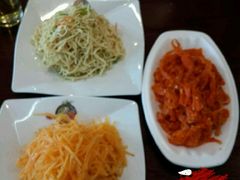 -服务大楼冷面(延大店)