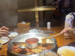 -佬土鹅肠火锅(中建大观店)