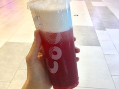 奶霜草莓果茶-CoCo都可(金狮店)