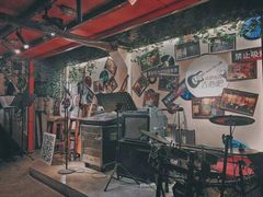 -南锣鼓巷吉他吧(鼓楼店)