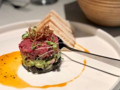 牛肉塔塔配牛油果黑橄榄酱-Solo(衡山路店)