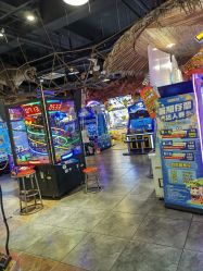 -卡通尼·Safari非洲探索乐园·生日会(金桥国际商业广场店)