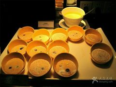 -广州花园酒店-凌璇阁360度高空海鲜自助餐CAROUSEL