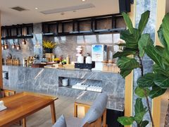 -四月吧餐厅(正阳步行街店)