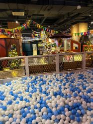 -幻贝家儿童乐园(武汉永旺梦乐城店)