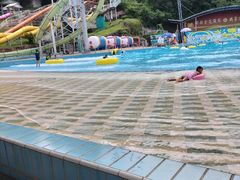 -大河马水上世界