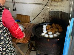-钱记包子糕团
