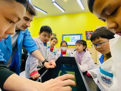 -神奇科学家STEAM科学实验科创赛事机器人编程逻辑思维MadScience(长宁来福士校区)