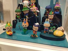 -泡泡玛特POPMART(蓝色港湾店)