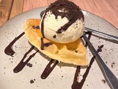 -玛格萝妮比萨屋(四平店)