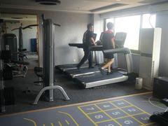 -迈劲健身专业私教(朝青汇店)