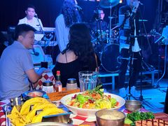 -鲨鱼美式餐厅酒吧Sharky
