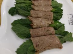 -香巴拉云南餐厅(华莱坞店)