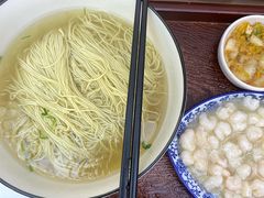 -百年老字号·观振兴蟹黄面·三虾面·苏式面(观前街富仁坊巷店)