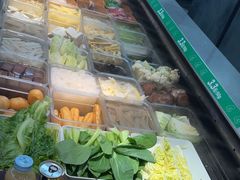 -红渡小香·牛肉麻辣香锅(车站南路店)