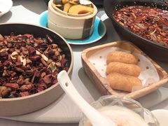 -雀蓝川菜(奥体广场店)