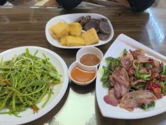 -88号小吃店·经典云南菜·地道纳西美食