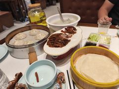 -梅利汴京烤鸭•开封豫菜地标店(东大街店)