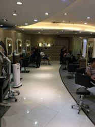-八佰伴8008星级形象店
