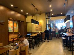 大堂-星巴克臻选(成都环球乐天店)