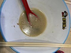 -灵芝妹子海鲜米线(凯德和平广场店)