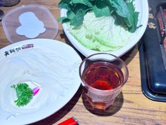 -老牌坊云南鱼豆花火锅(哈西万达店)