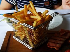 -火车头法国西餐厅