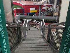 -百联西郊购物中心·停车场