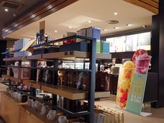 -星巴克臻选(郑州中原万达店)