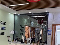 -茂菊口腔连锁(浦东南路店)
