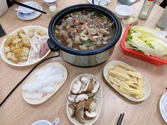 -三叔牛杂火锅店(三淮大街15号店)