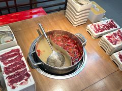 -来龍儿鲜切牛肉自助老火锅