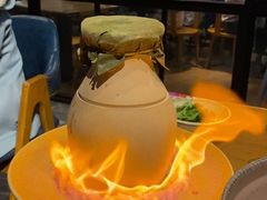 灶膛罐罐牛腩-吃饭皇帝大土家民族菜(正大广场店)