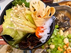 -三江源活鱼现烤(维多利摩尔城店)