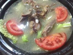 -阿婆情腊排骨火锅(金虹路店)