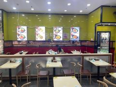 -龙记桂林米粉(财满街店)