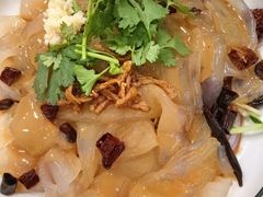 -鹤乡东北菜(崮山路店)