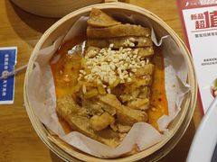 -霸蛮湖南菜·牛肉粉(荣京西街店)