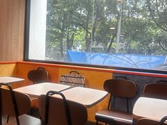 -麦当劳(中山八路店)