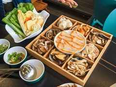 -野菌皇海景野生菌火锅(滨海大道店)