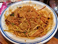 -刘淑芬·活鱼铁锅炖(北京首店)