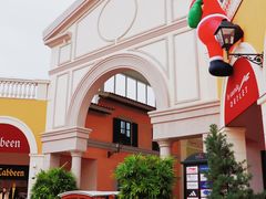 -佛罗伦萨小镇广佛名品奥特莱斯(疏港路店)