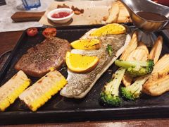 -必胜客(WOW南雄店)