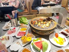 -山焱·炭火自助烤肉(周浦万达店)